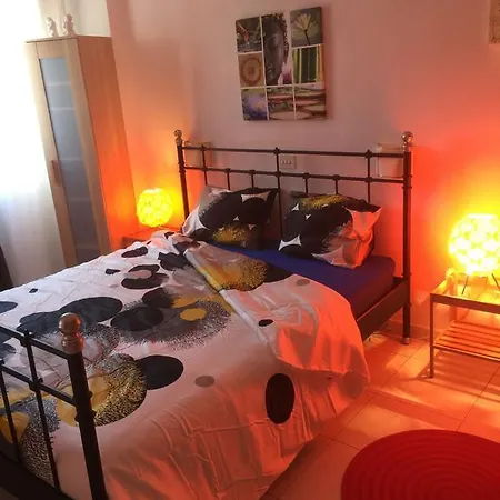 Notre Apartment *